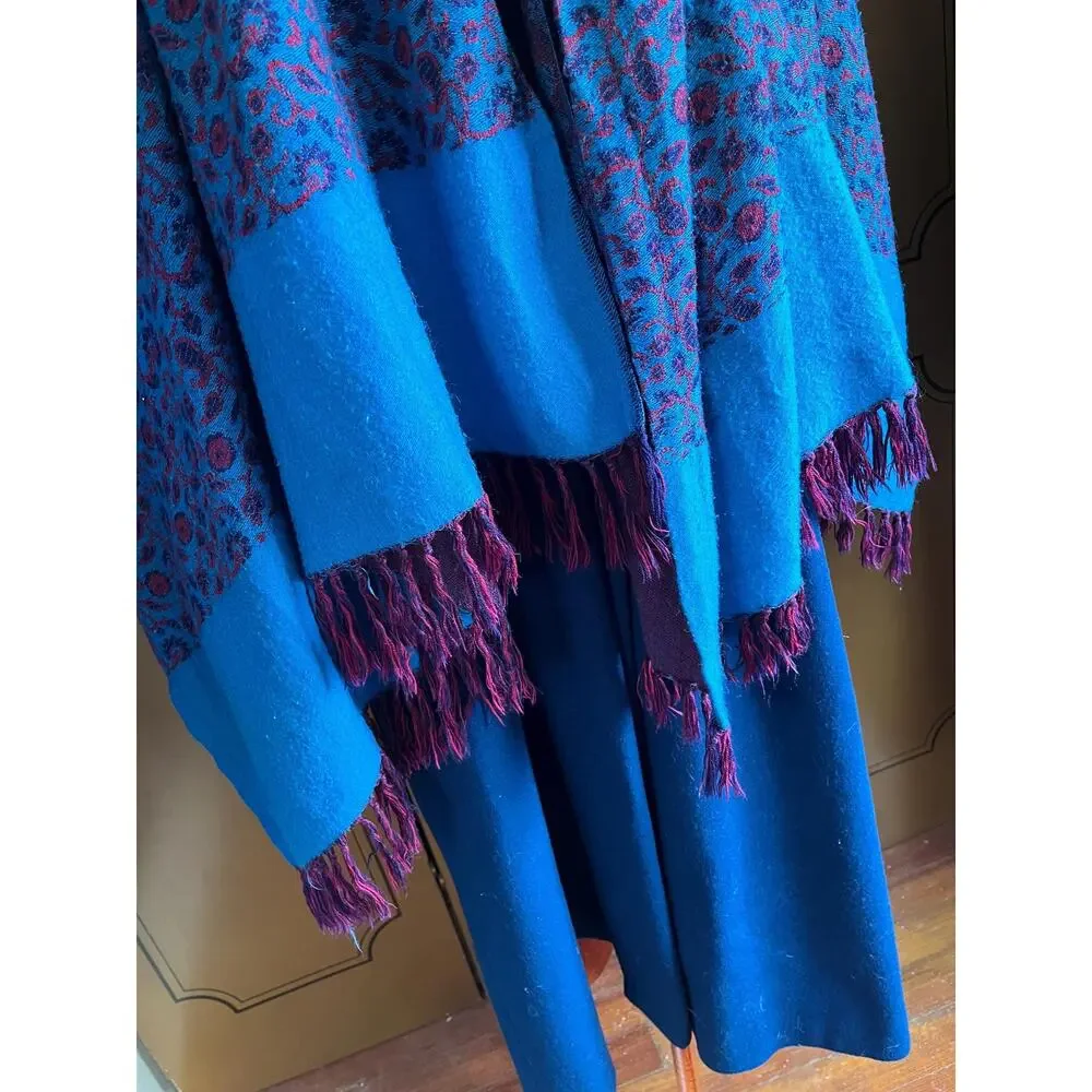 Vintage details *fringed